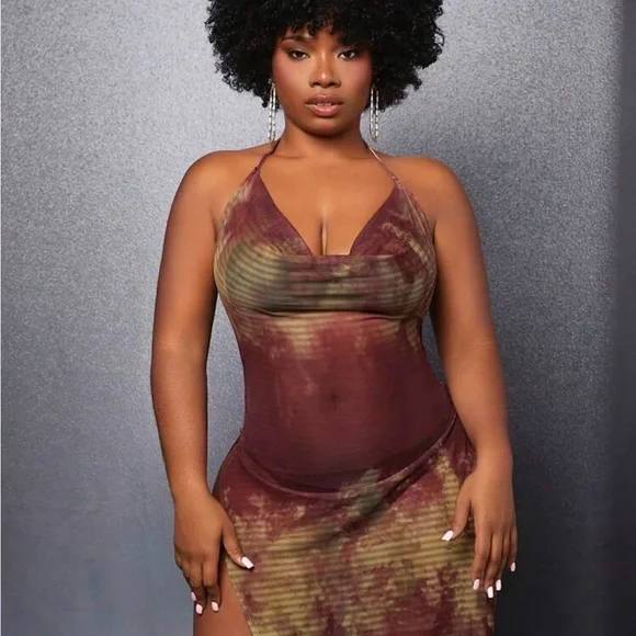 Tie-Dye Halter Maxi Dress - Picture 3 of 3